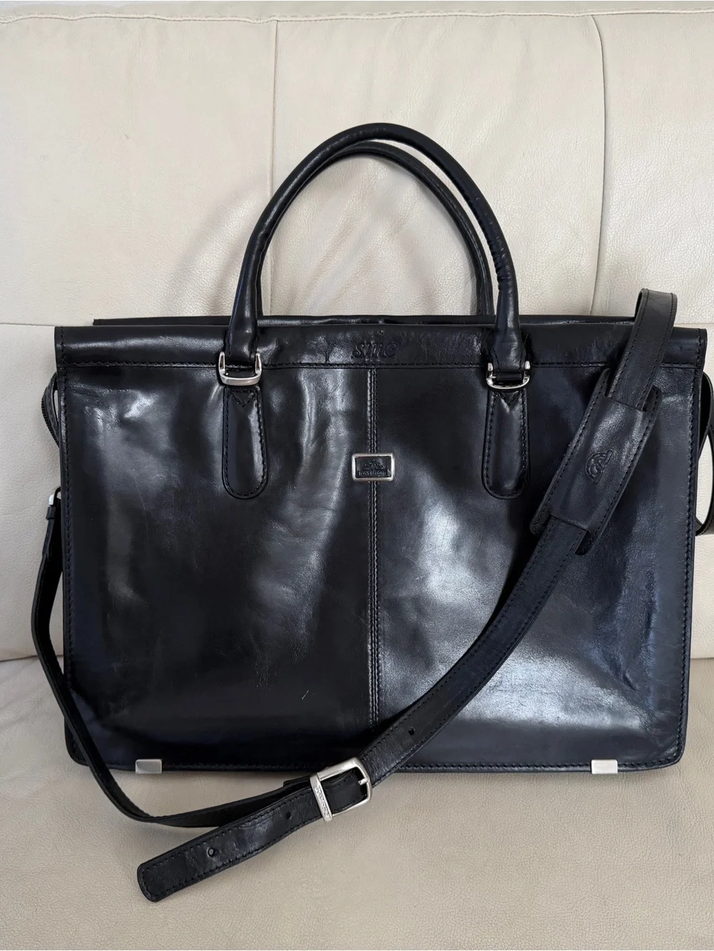 Luxury Italian Leather Briefcase, Messenger Bag, Like New, Premium Quality,Unise